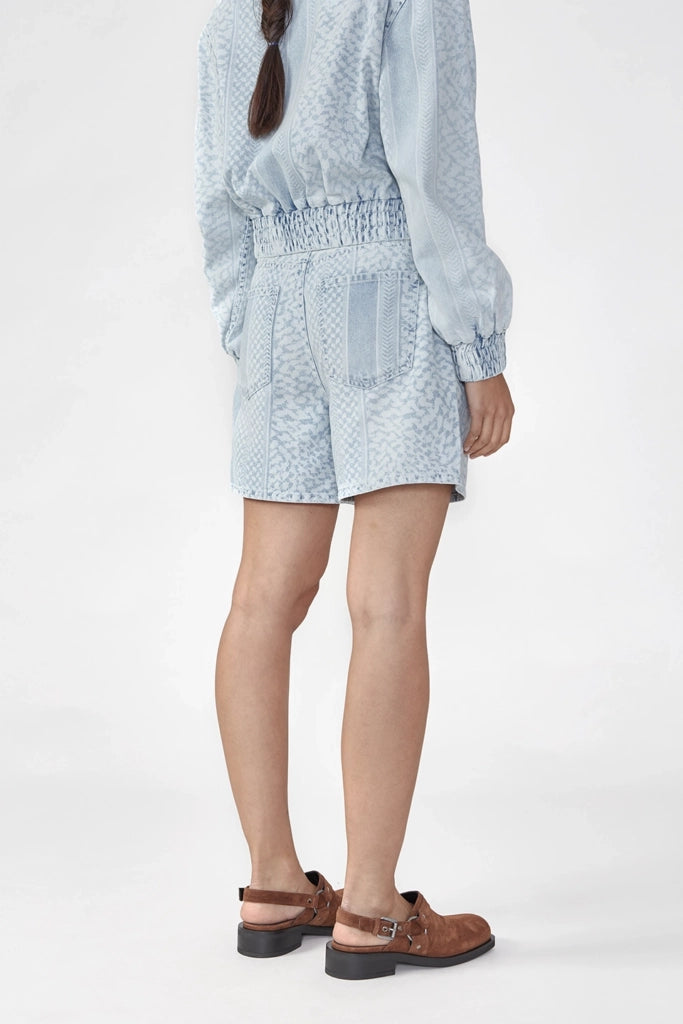 Short Pippa